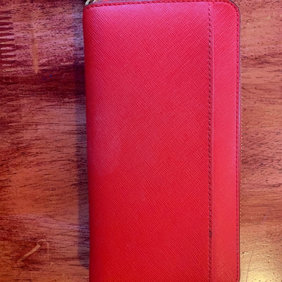 Kate Spade Cameron Wallet Large in Hot Chili - Picture 3 of 7